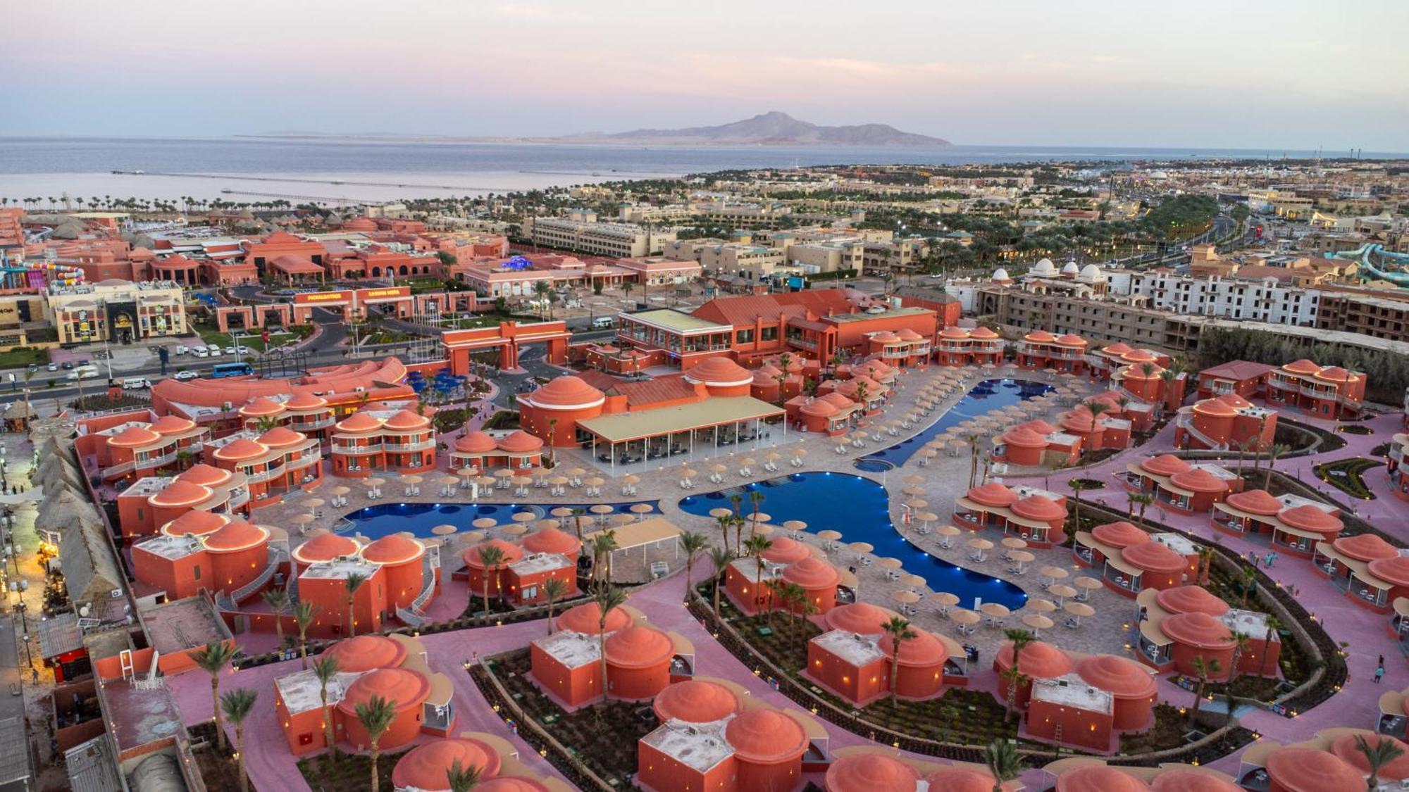Pickalbatros Laguna Club Resort Sharm El Sheikh Eksteriør billede Aerial view of the resort