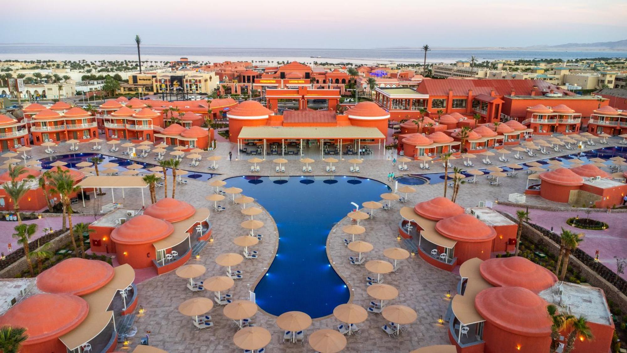 Pickalbatros Laguna Club Resort Sharm El Sheikh Eksteriør billede The resort at sunset